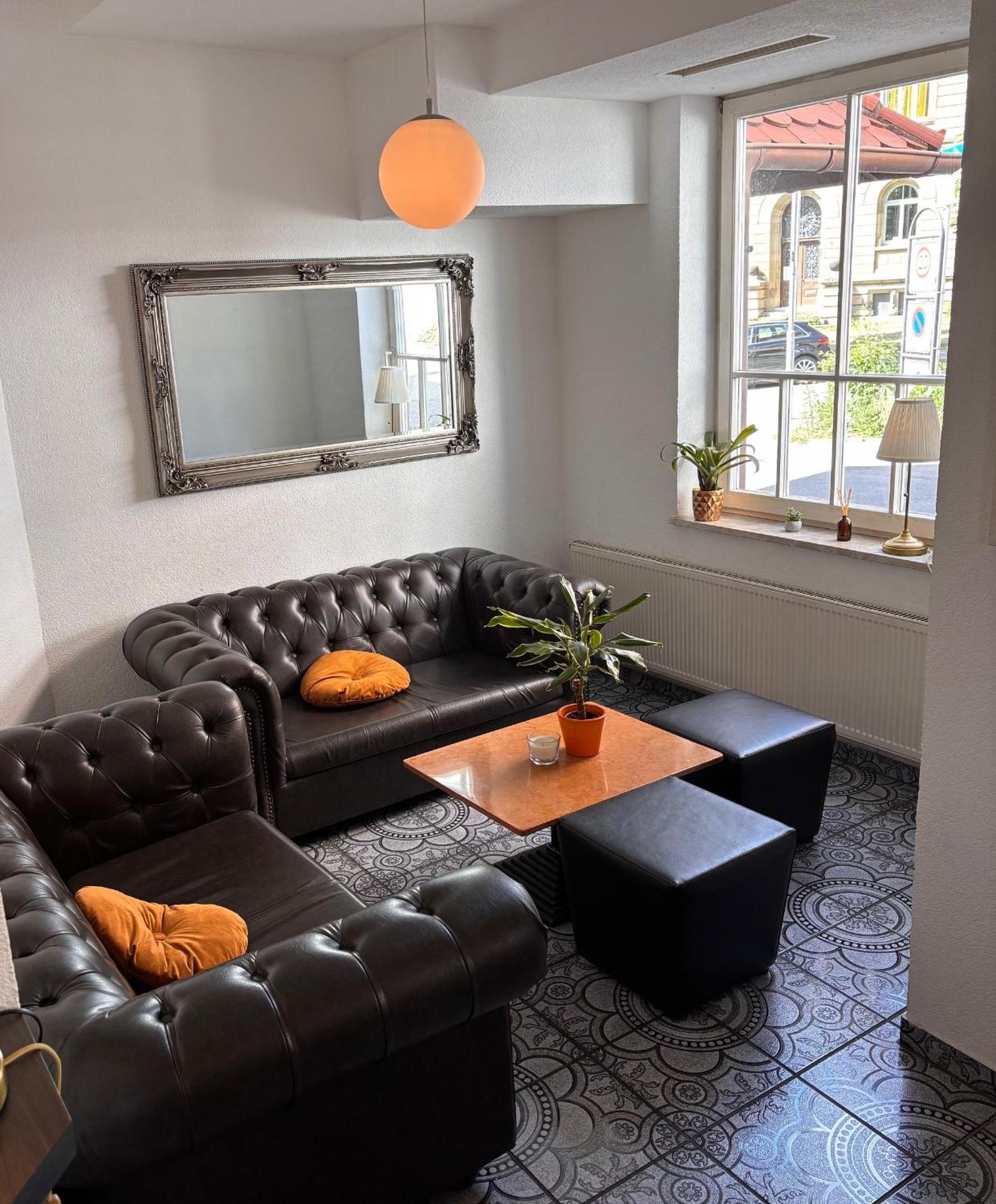 Hotel Schillerplatz Oehringen Ngoại thất bức ảnh